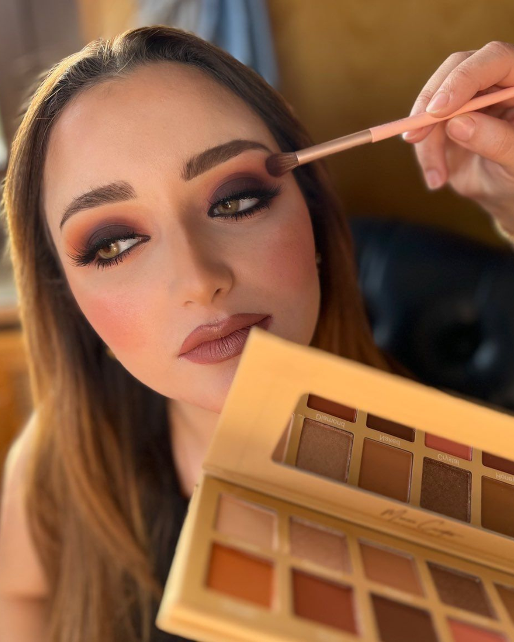 1 Palette + 2 Glosses