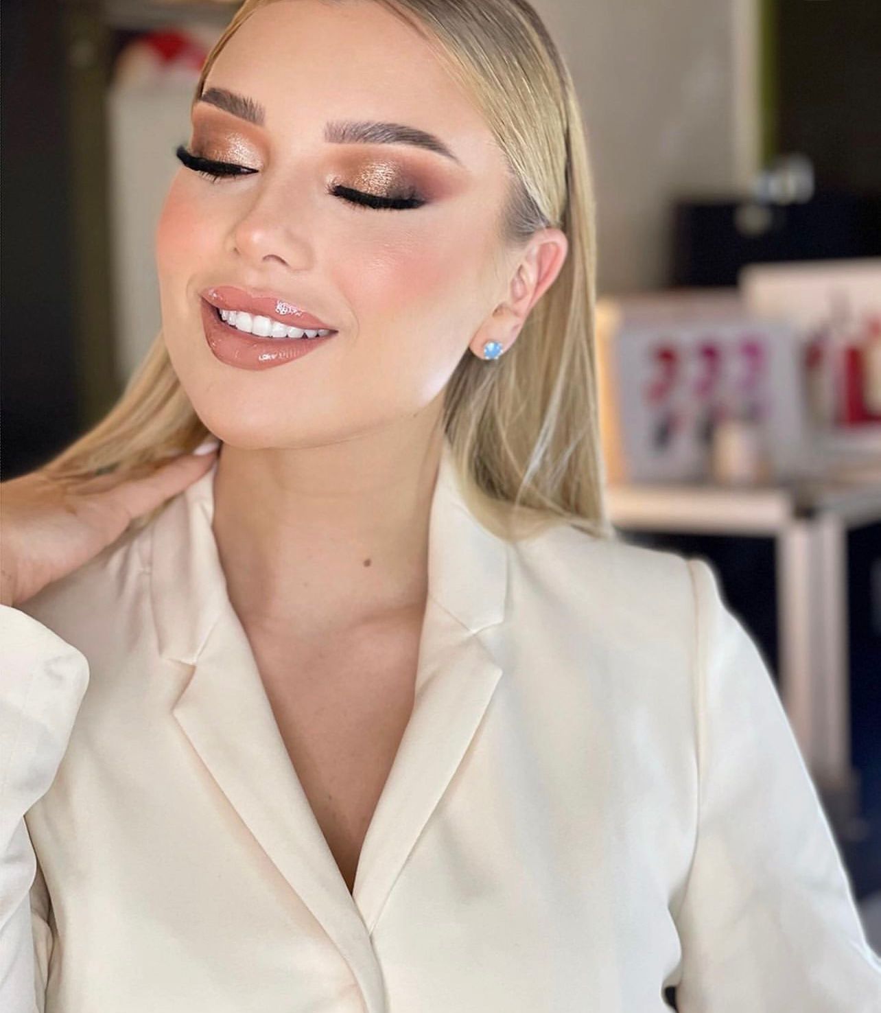 12 Shades Of Nude Eyeshadow Palette